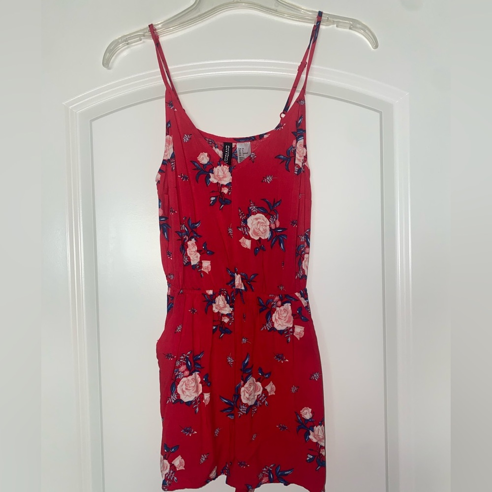 H&M “Divided” Romper. Size 4. Red w/ floral print